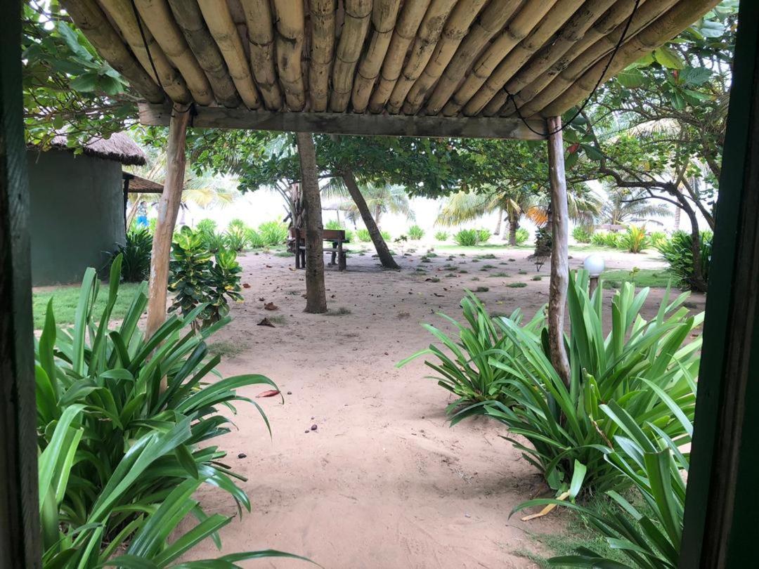 The Akwidaa Inn Buitenkant foto