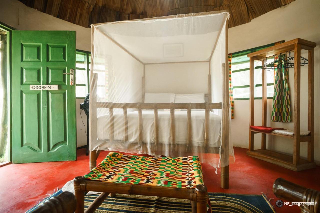 The Akwidaa Inn Buitenkant foto