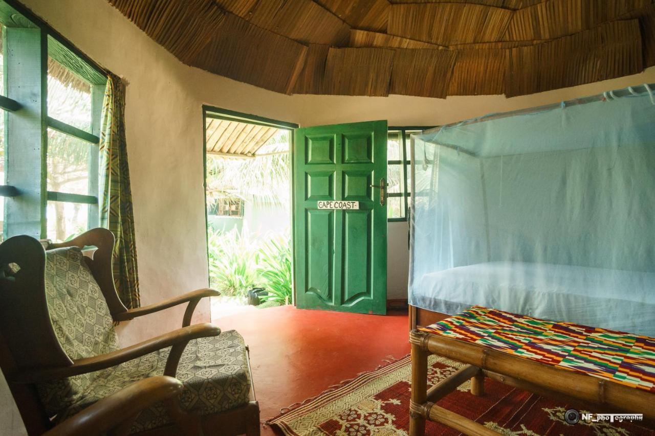 The Akwidaa Inn Buitenkant foto