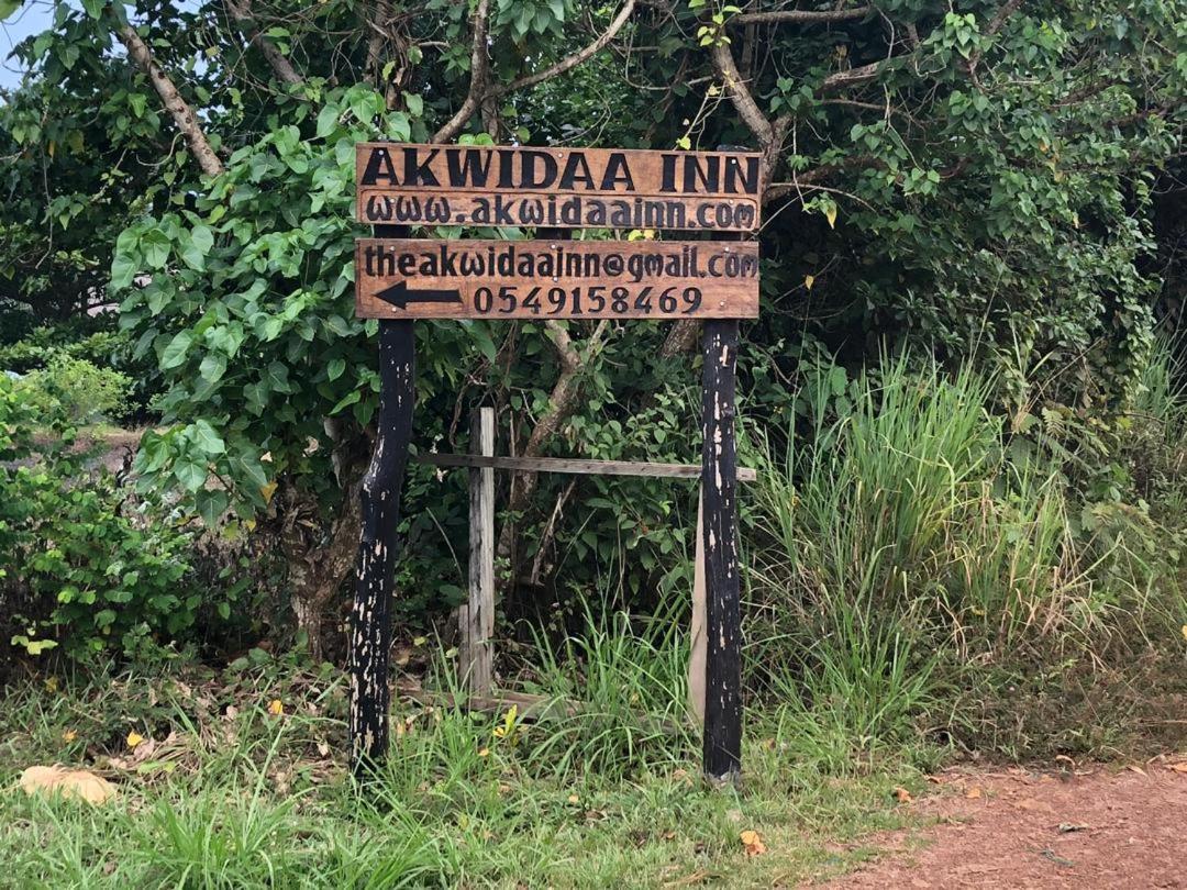 The Akwidaa Inn Buitenkant foto